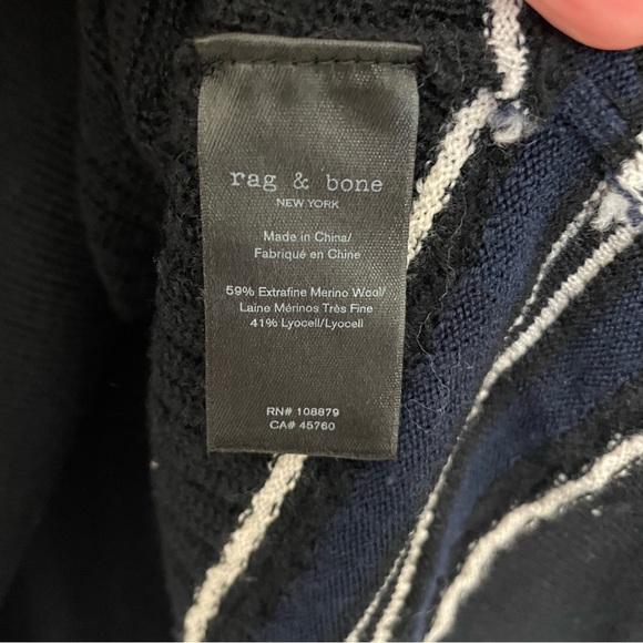 RAG & BONE Diana Extra Fine Merino Wool Oversized Black and Navy Sweater Size M - Picture 8 of 10